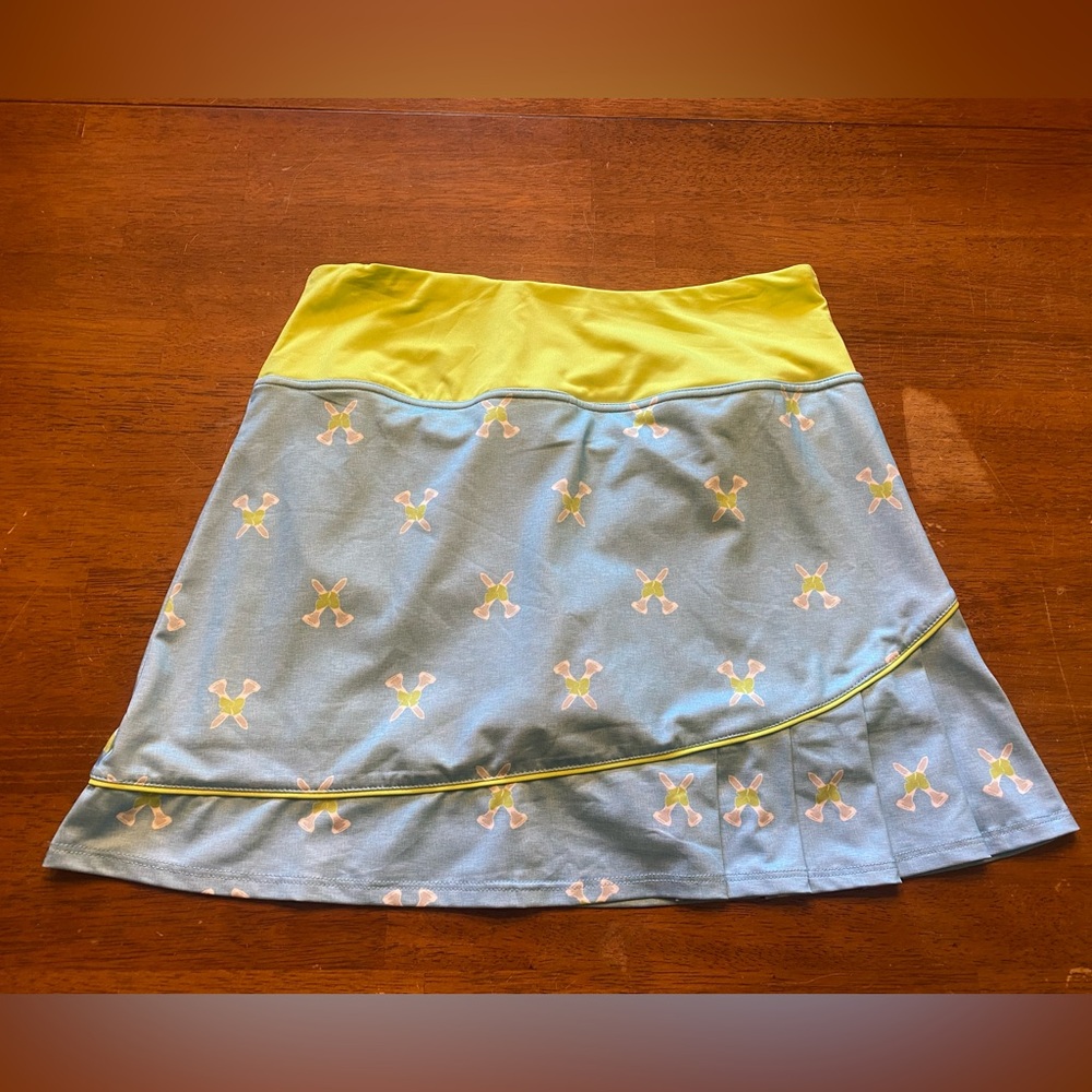 Birdies and bows Women’s Blue & Yellow Athletic Skort